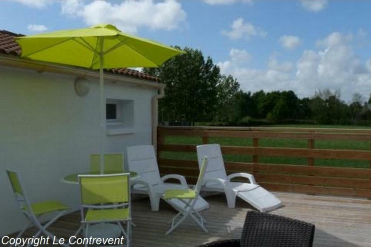 Le Contrevent Villa Saint-Julien-des-Landes Esterno foto
